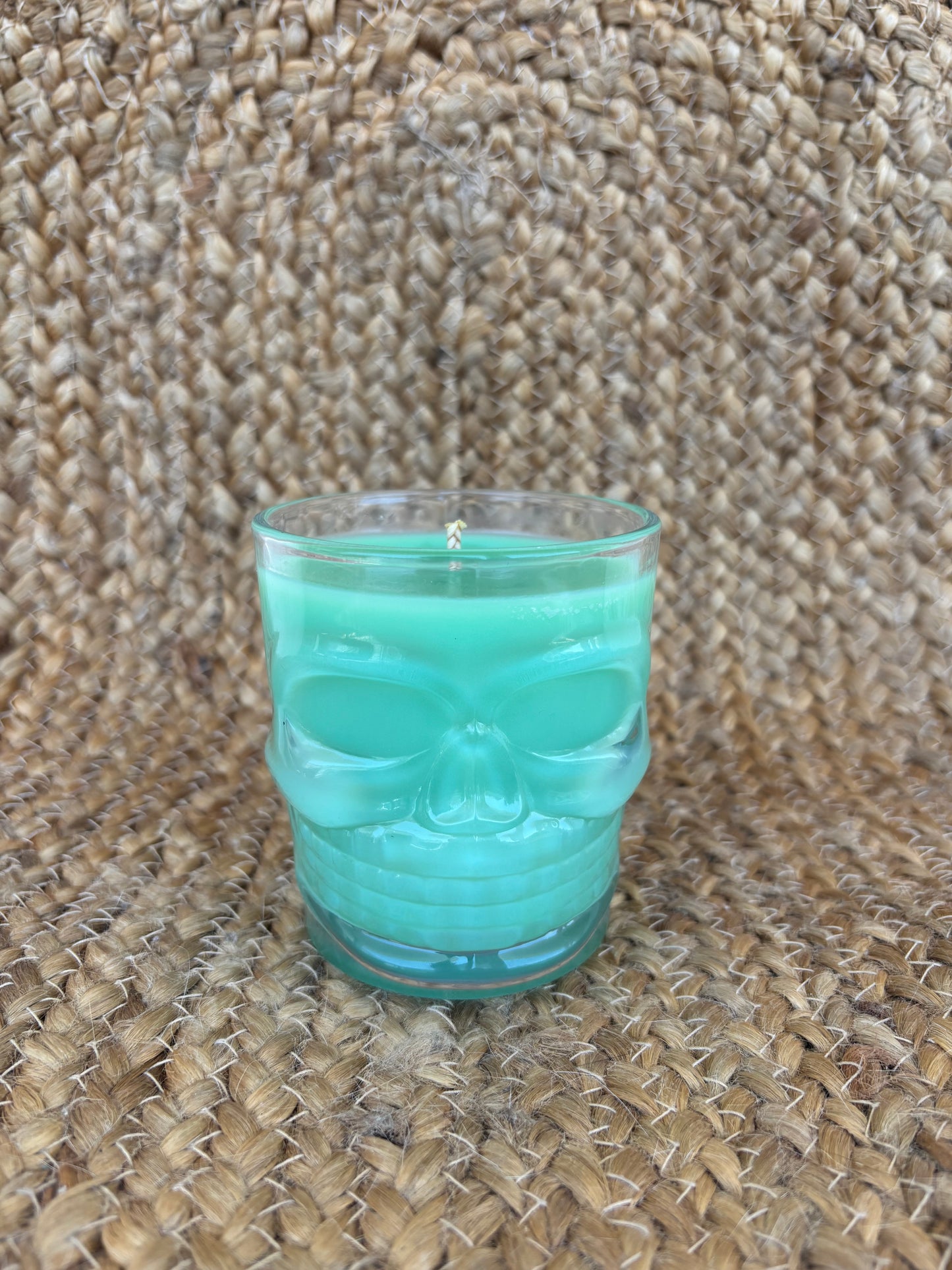 Skull Glass candle Mint