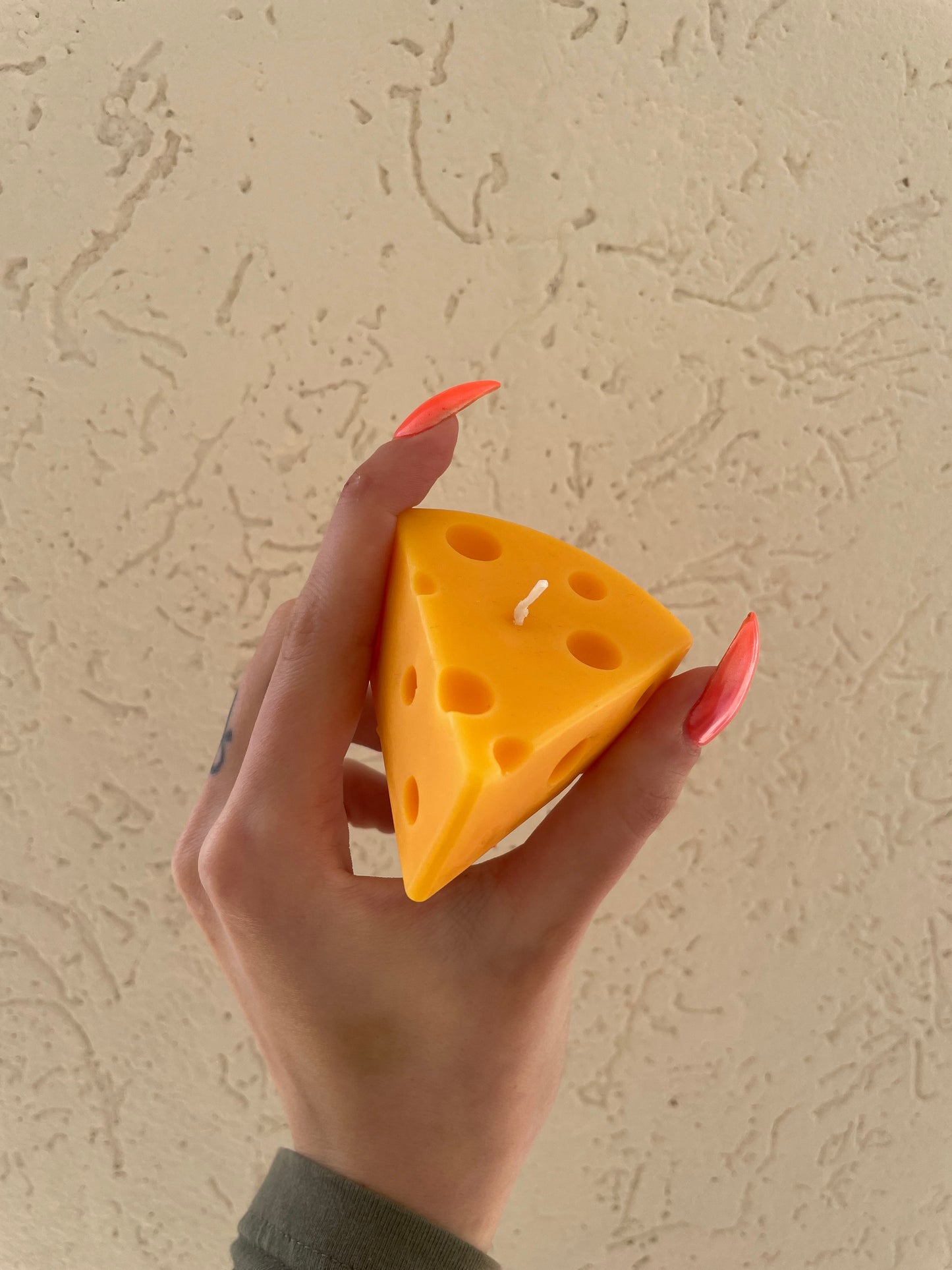 Cheese triangle נר גבינה