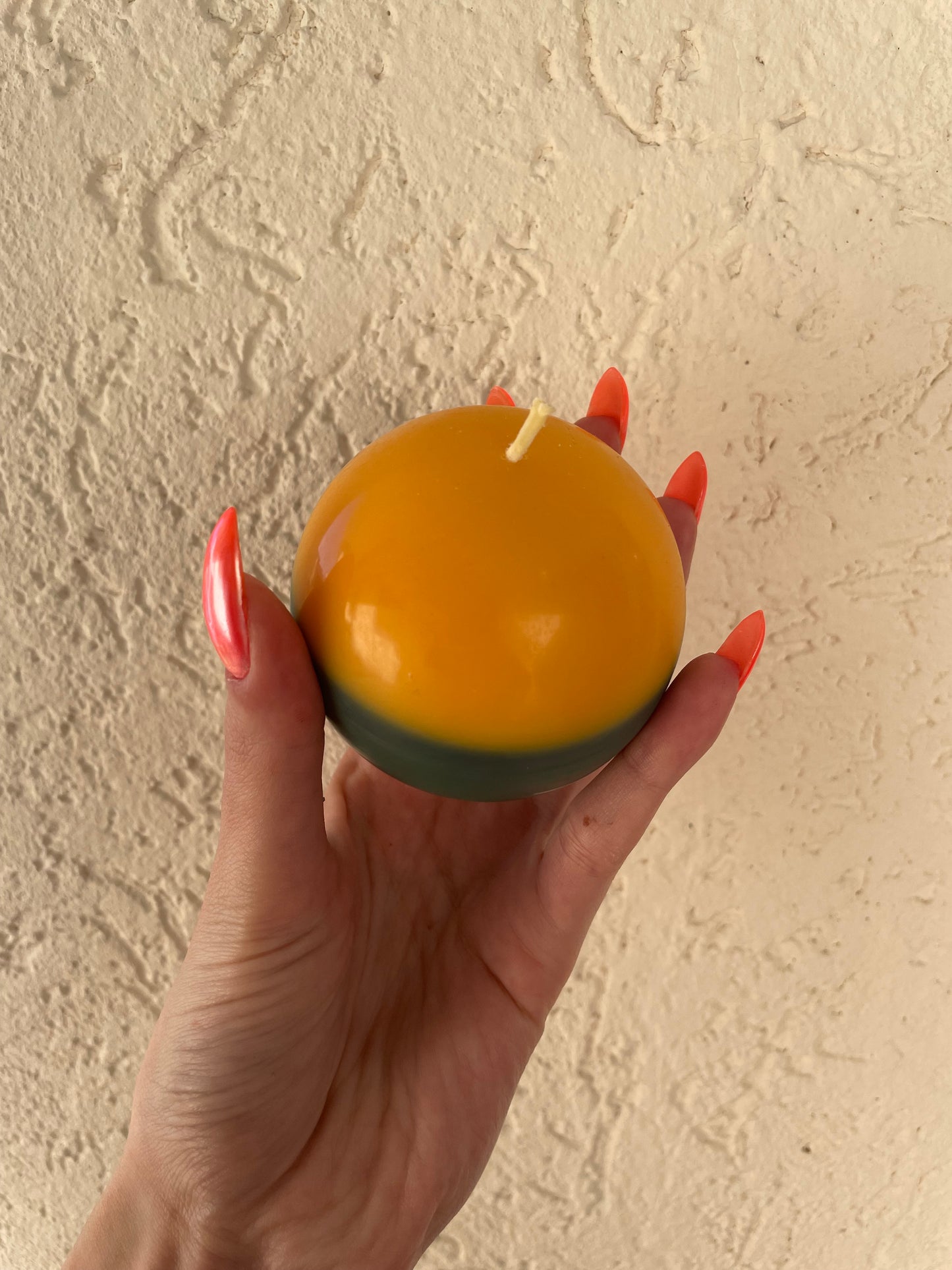Sphere candle כדור