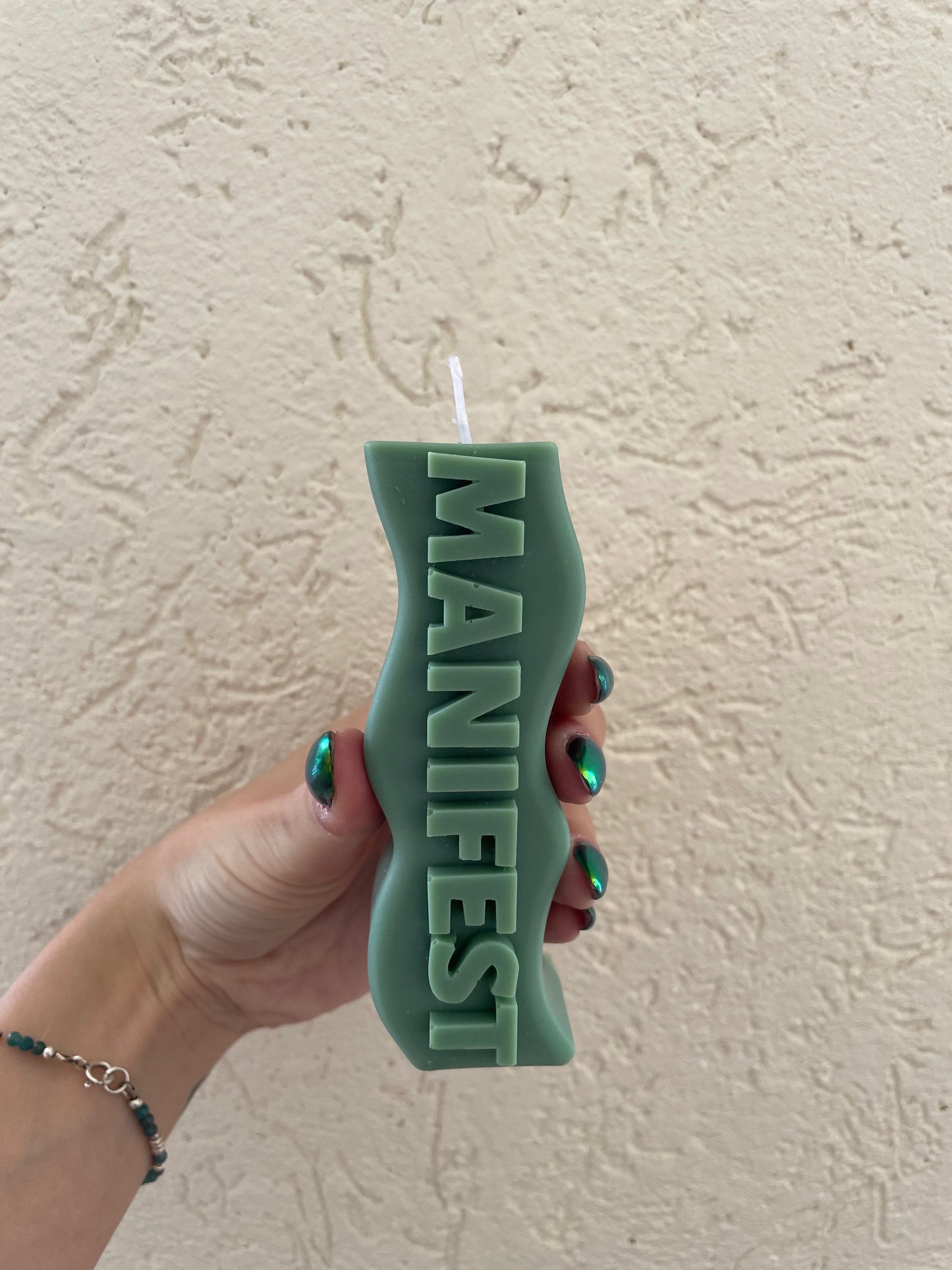 Manifest Candle נר מאניפסט