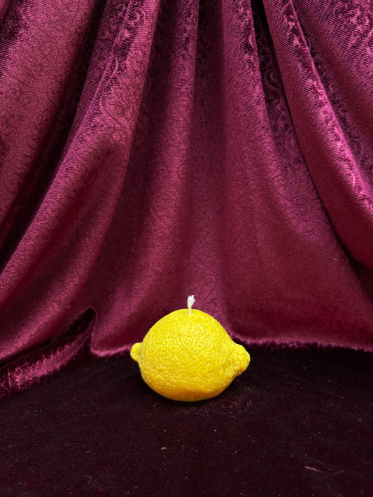 Lemon candle