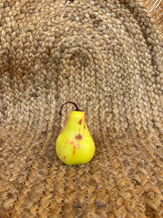 Pear candle