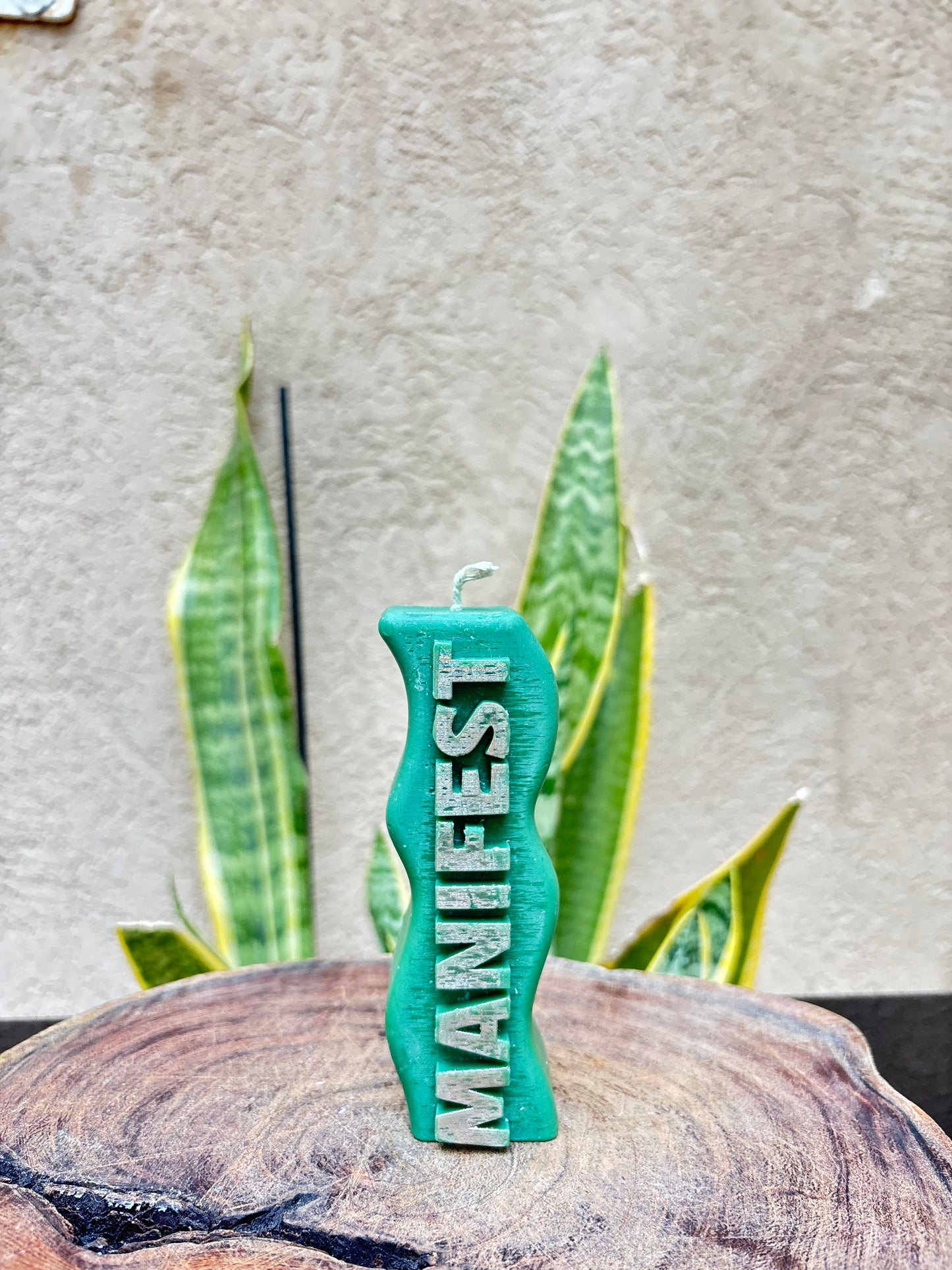 Green Manifest candle